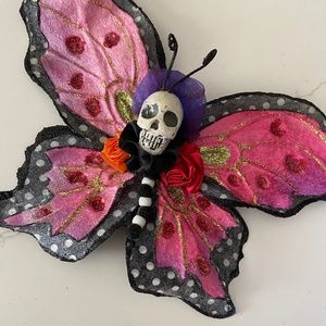 Butterfly Skull Decorative Clip Decor